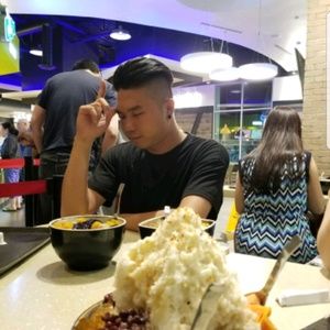 Meet your Posher, Thao